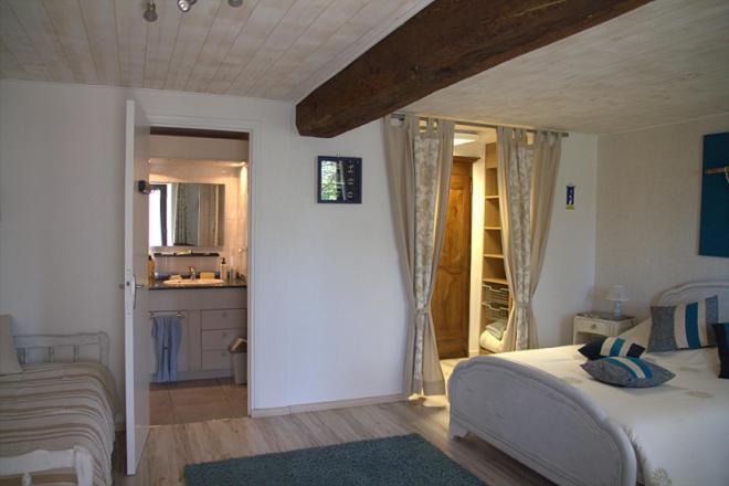 Chambre D Hote La Roussiere Saint-Ouen-Des-Toits Exterior photo